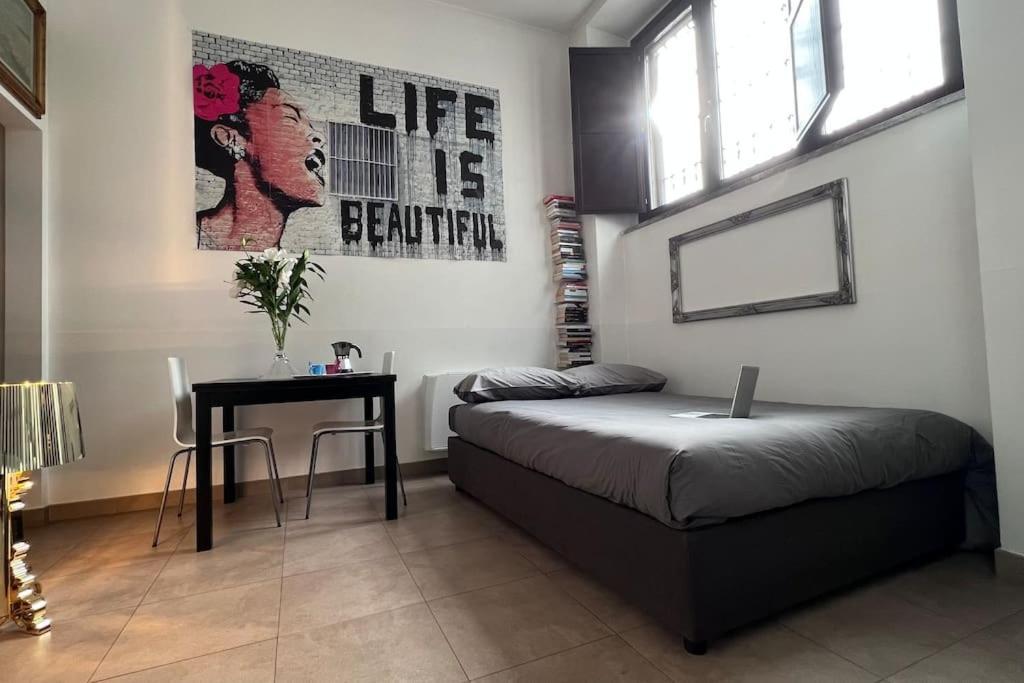 Life Is Beautiful Design Loft Navigli Romolo, Netflix, Wifi, Ac And Street Parking Daire Milano Dış mekan fotoğraf