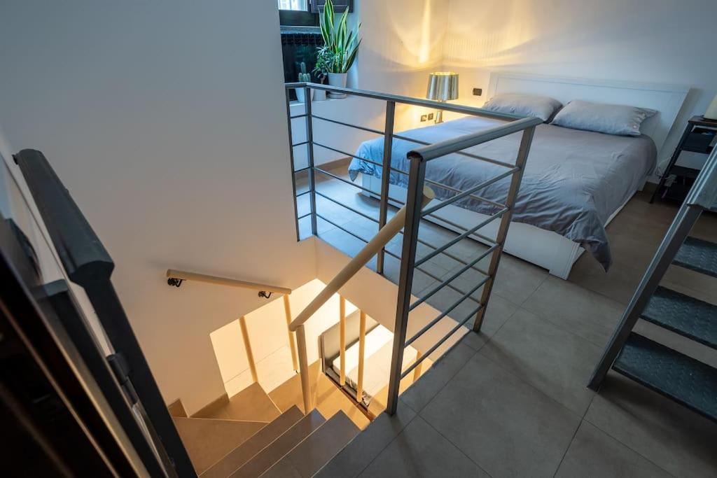 Life Is Beautiful Design Loft Navigli Romolo, Netflix, Wifi, Ac And Street Parking Daire Milano Dış mekan fotoğraf